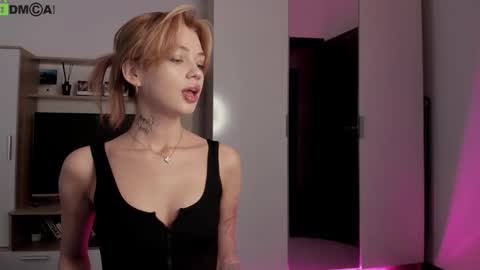 Snapshot of din_star chatting on November 16, 2025, 7:14 am Dina online show from November 16, 2025, 7:14 am