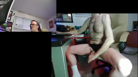 Snapshot of dinkdork094 chatting on January 26, 2025, 10:24 pm Dinkdork just having a good time online show from January 26, 2025, 10:24 pm