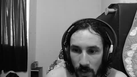 Henry online show from April 12, 2026, 3:28 pm