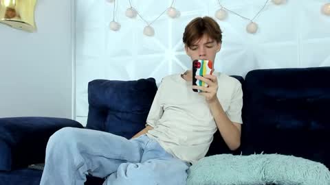 apollo online show from February 23, 2025, 1:10 pm