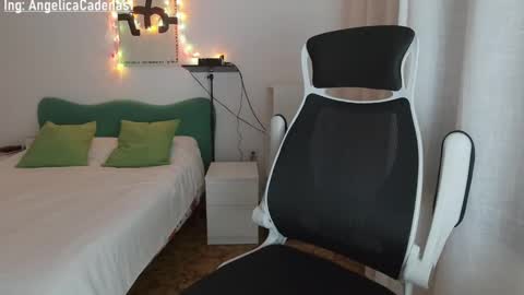 Anglica A online show from December 7, 2024, 12:41 am