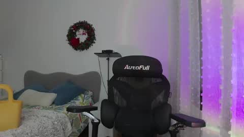 Anglica A online show from December 20, 2025, 9:00 pm