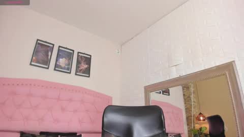 DIOSA online show from February 10, 2025, 9:04 pm