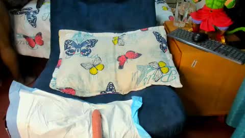 Snapshot of diosadeldeseo chatting on September 13, 2025, 3:56 pm diosadeldeseo online show from September 13, 2025, 3:56 pm