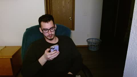 Snapshot of dirk_diggler_dirk chatting on February 4, 2025, 11:49 pm Dirk Diggler online show from February 4, 2025, 11:49 pm