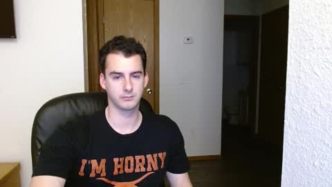 Snapshot of dirk_diggler_dirk chatting on February 24, 2025, 1:02 am Dirk Diggler online show from February 24, 2025, 1:02 am