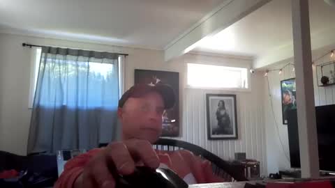 dirkdigglerofficial online show from June 10, 2026, 5:39 am