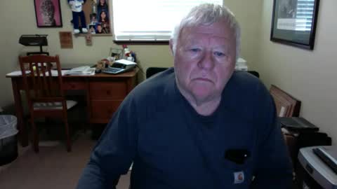 Snapshot of dirtrider195080438 chatting on May 20, 2026, 5:30 pm dirtrider195080438 online show from May 20, 2026, 5:30 pm
