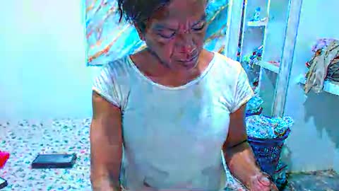 dirty_culona online show from January 19, 2026, 12:31 pm