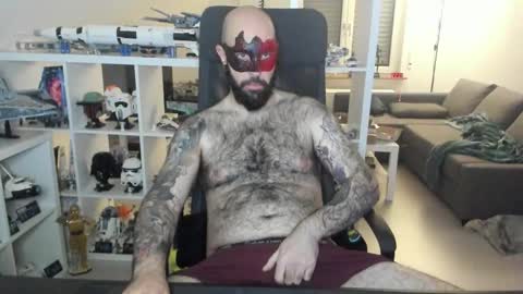 Robert online show from October 31, 2025, 9:38 pm