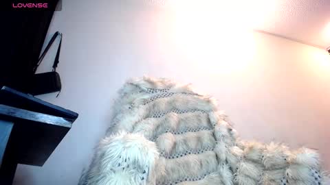 I just want to be happy online show from November 1, 2025, 2:35 am