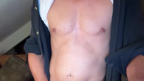 Snapshot of dirtynegroni chatting on September 12, 2025, 7:47 pm dirtynegoni online show from September 12, 2025, 7:47 pm