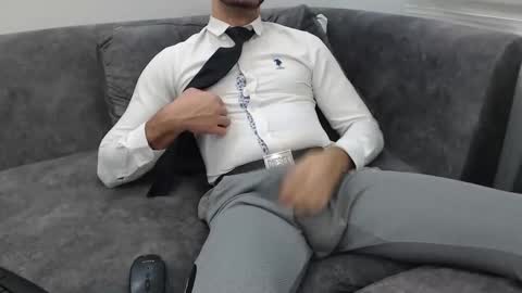 Snapshot of dirtyybooyy77 chatting on October 9, 2025, 6:28 pm dirtyybooyy77 online show from October 9, 2025, 6:28 pm