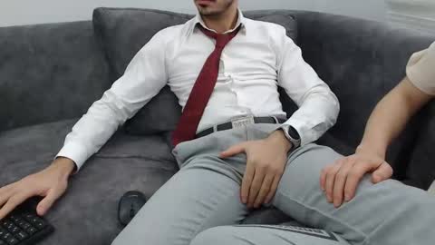 dirtyybooyy77 online show from December 14, 2025, 9:36 am