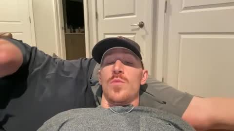 JustinDulgeXXX online show from October 20, 2025, 3:40 am