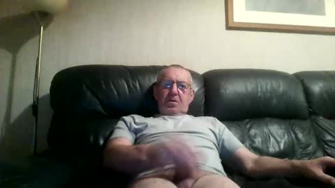 Snapshot of discovery63 chatting on October 11, 2025, 7:01 pm discovery63 online show from October 11, 2025, 7:01 pm