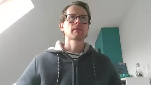 Snapshot of discovery_99 chatting on December 17, 2024, 12:11 pm discovery_99 online show from December 17, 2024, 12:11 pm