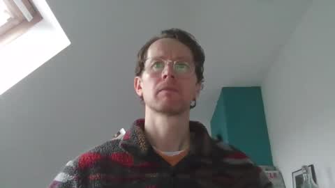 discovery_99 online show from December 23, 2025, 10:35 am