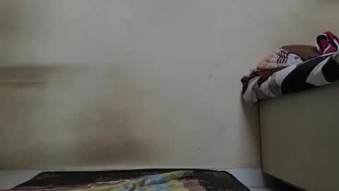 dishax26x online show from April 19, 2026, 1:43 pm