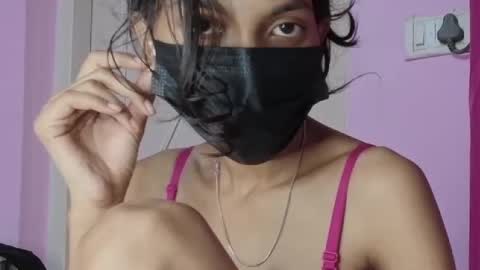 dishax26x online show from June 7, 2026, 4:05 am