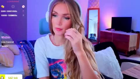 Snapshot of disney__princess chatting on October 30, 2025, 3:08 am JASMINE online show from October 30, 2025, 3:08 am