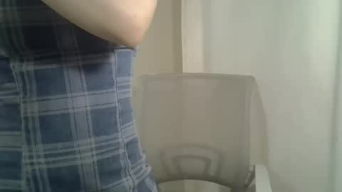 DitaMilton online show from November 23, 2025, 8:30 pm