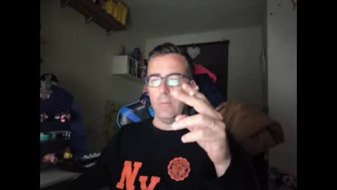 ditos_c online show from March 4, 2026, 8:31 am