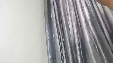 Diva online show from October 19, 2025, 6:47 am