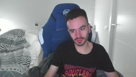 divan1000 online show from January 1, 2025, 12:44 pm