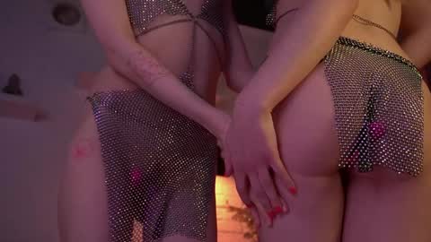 Eva and Lucia online show from December 21, 2024, 1:04 am