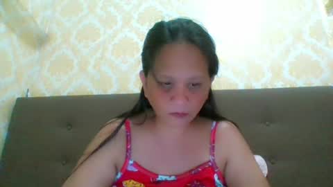 Snapshot of divinegrace10 chatting on July 5, 2026, 10:33 am Divine Grace Close To Your Hear online show from July 5, 2026, 10:33 am