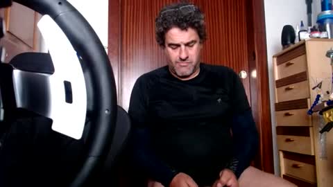 divitimido online show from November 20, 2025, 8:14 am