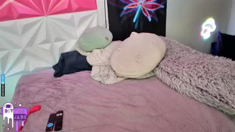 Jade Divyne online show from March 7, 2025, 2:34 pm