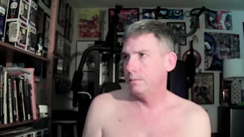 dix_handley_50 online show from December 2, 2024, 5:48 pm