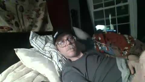 Snapshot of dixhexus chatting on February 17, 2025, 7:04 am Chris Williams online show from February 17, 2025, 7:04 am