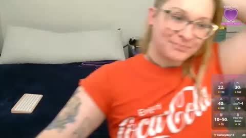 dixie_comanche online show from January 15, 2026, 2:16 am