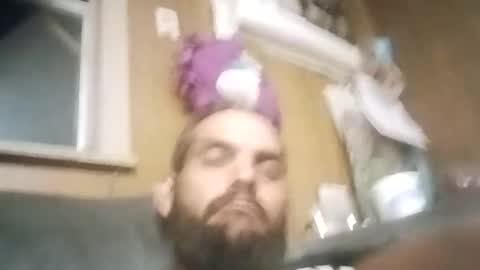 Snapshot of dixonbird41 chatting on September 10, 2025, 7:30 am dixonbird41 online show from September 10, 2025, 7:30 am