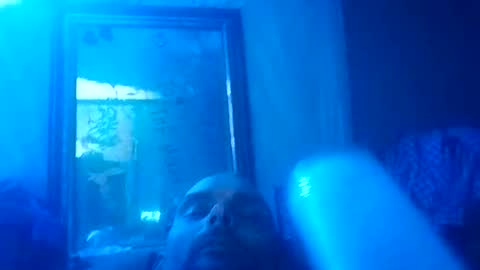 Snapshot of dixonbird41 chatting on December 21, 2025, 9:27 am dixonbird41 online show from December 21, 2025, 9:27 am