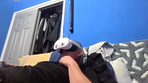 djcloudy22223 online show from October 8, 2025, 9:56 pm