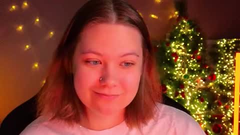 Jenia online show from December 3, 2025, 4:09 am