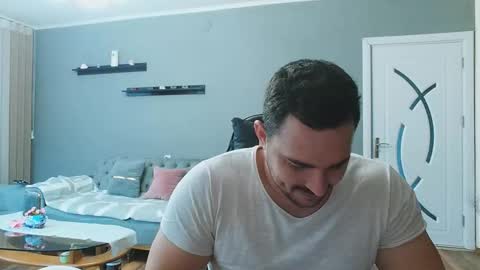 STR8 BOYv online show from October 7, 2025, 9:06 am