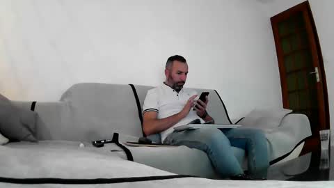 Djo online show from December 6, 2024, 10:19 pm