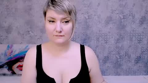 djullia online show from January 12, 2025, 12:12 pm