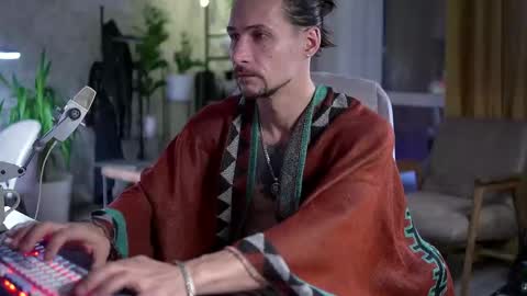 Silverhand online show from October 4, 2025, 6:44 am