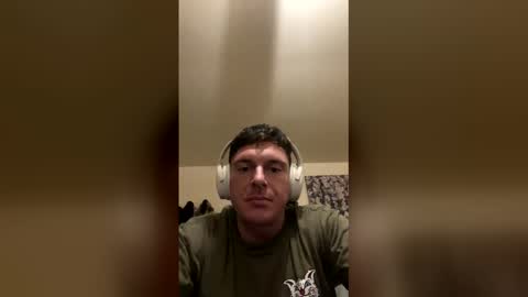 dmont686 online show from January 7, 2026, 11:23 am