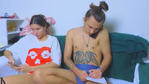 Snapshot of do_u_know_them chatting on November 14, 2025, 1:54 pm Kirahe Mirashe online show from November 14, 2025, 1:54 pm