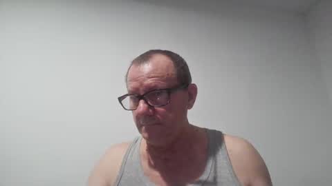 dobrybogdan online show from November 30, 2025, 7:40 pm