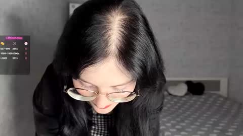 Annie PVT IS OPEN online show from November 21, 2025, 9:13 pm