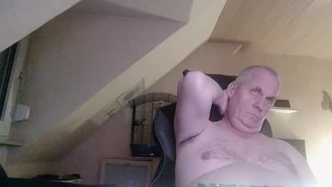 doggy2629 online show from November 15, 2025, 4:25 pm