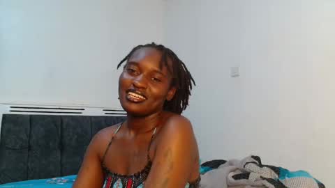 Dolce online show from November 10, 2025, 8:08 pm